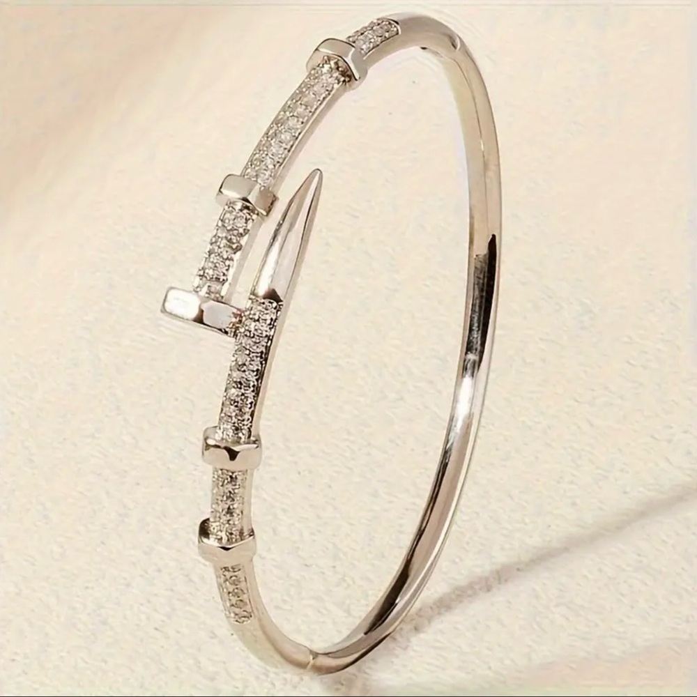 Elegant Silver Bangle Bracelet